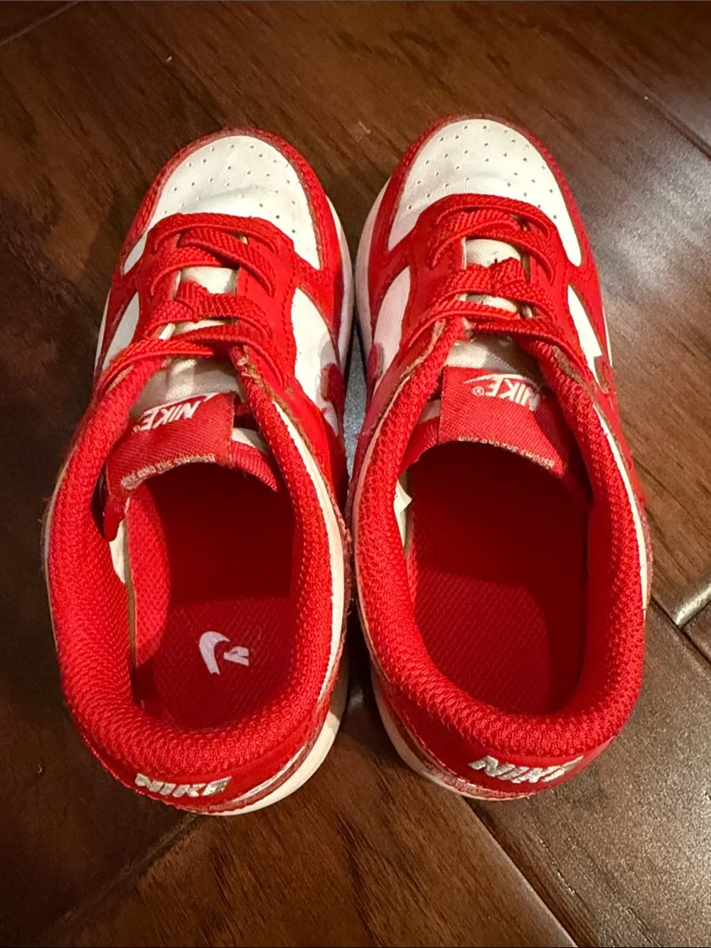Nike Kids Red and White Low-Top Sneakers